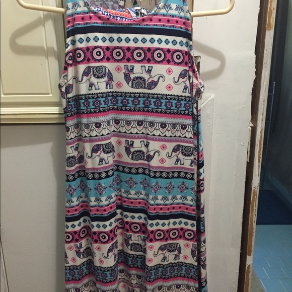 Dress - Picture 2 of 2